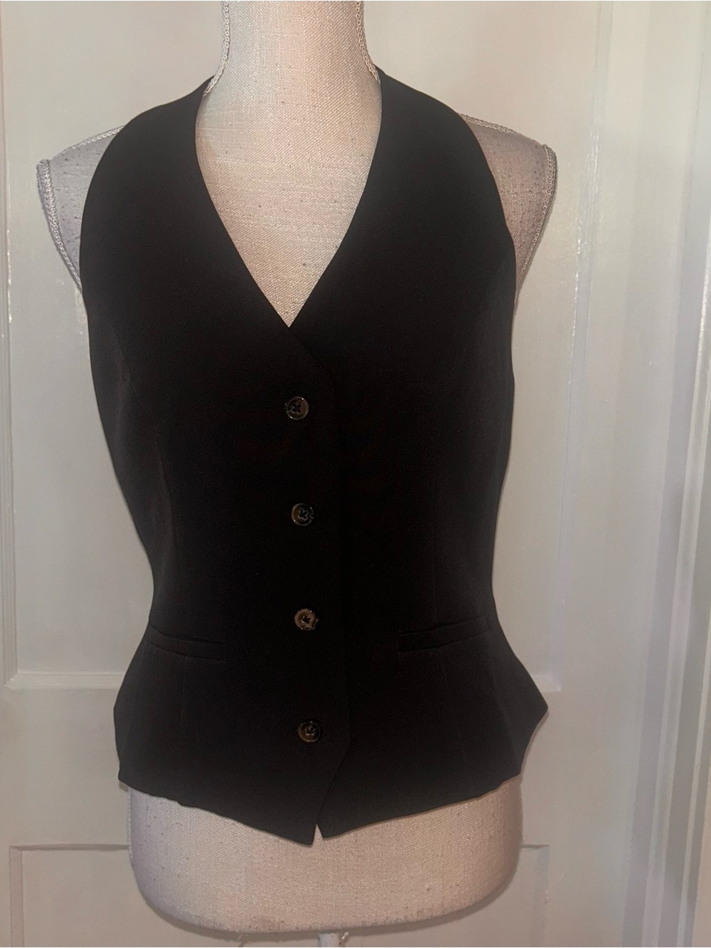 Womens Classic Black Tailored halter neck buttons in front vest NWT size large